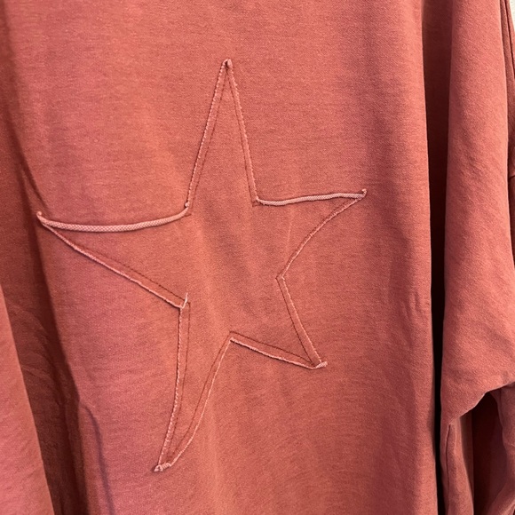 Hayden Terracotta Star patch Top - Picture 2 of 4